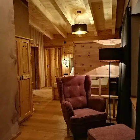 Loeberbauer, Apartmán Tux