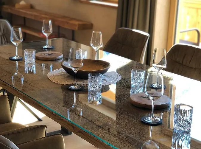 Loeberbauer, شقة *