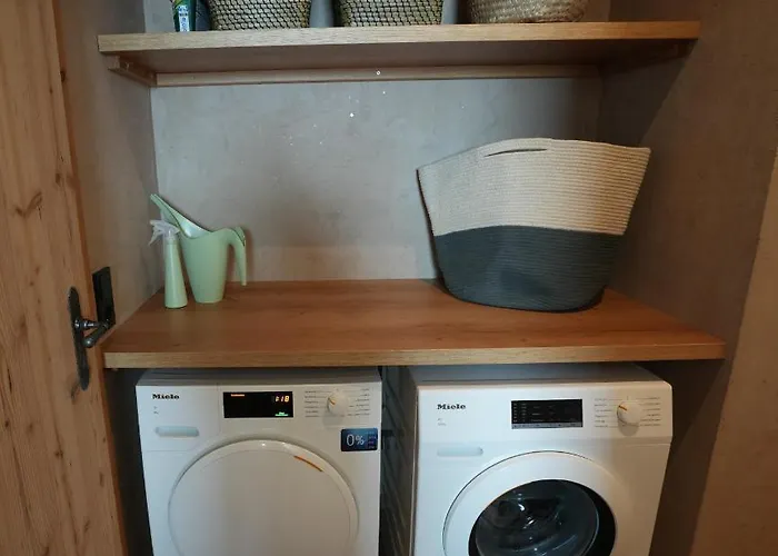 Loeberbauer, Apartamento