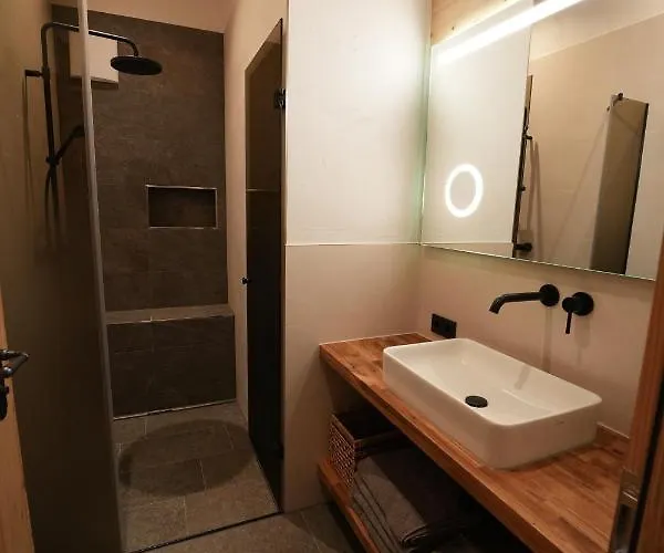 Loeberbauer, Apartamento Tux