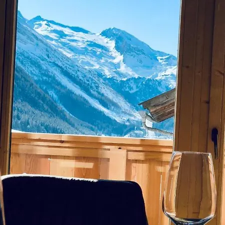 Loeberbauer, Apartment Tux