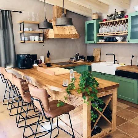 Loeberbauer, Apartment Tux