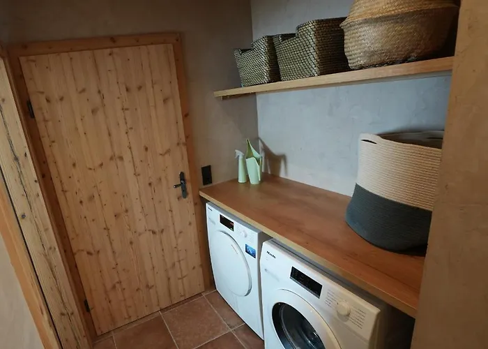 Loeberbauer, Appartement *